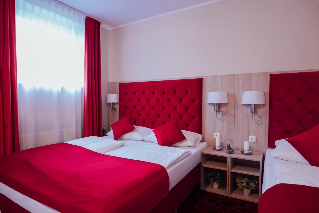 Hotel CULT Hamburg-Harburg Buitenkant foto
